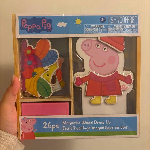Peppa Pig Magnetic Wood Dress Up 26pcs - Picture 1 of 2